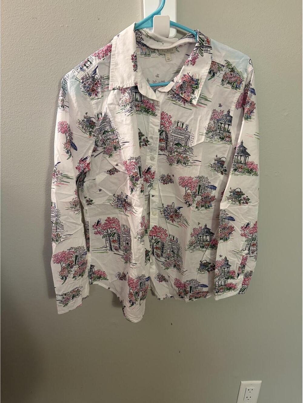 Talbots Petite Large White Floral Pagoda Print Button-Down Blouse